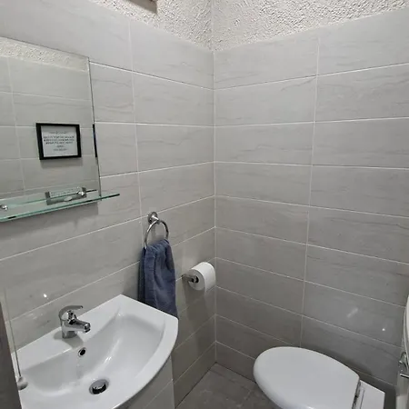 The Serendipity At Rashedoge Гостевой дом Леттеркенни